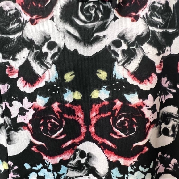 Hot Topic skulls and roses pinup keyhole back mini dress, stretchy, black,SM - Picture 4 of 13